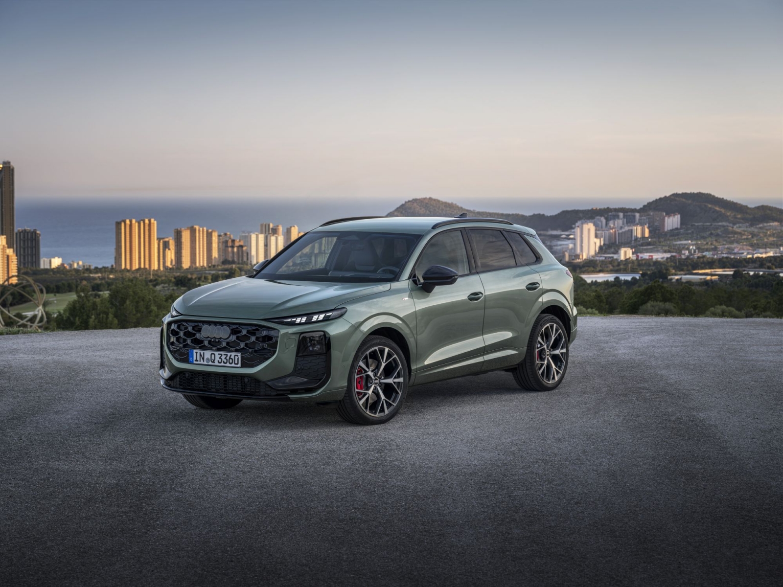 Нов репер во компактната класа: Претставен целосно новиот Audi Q3